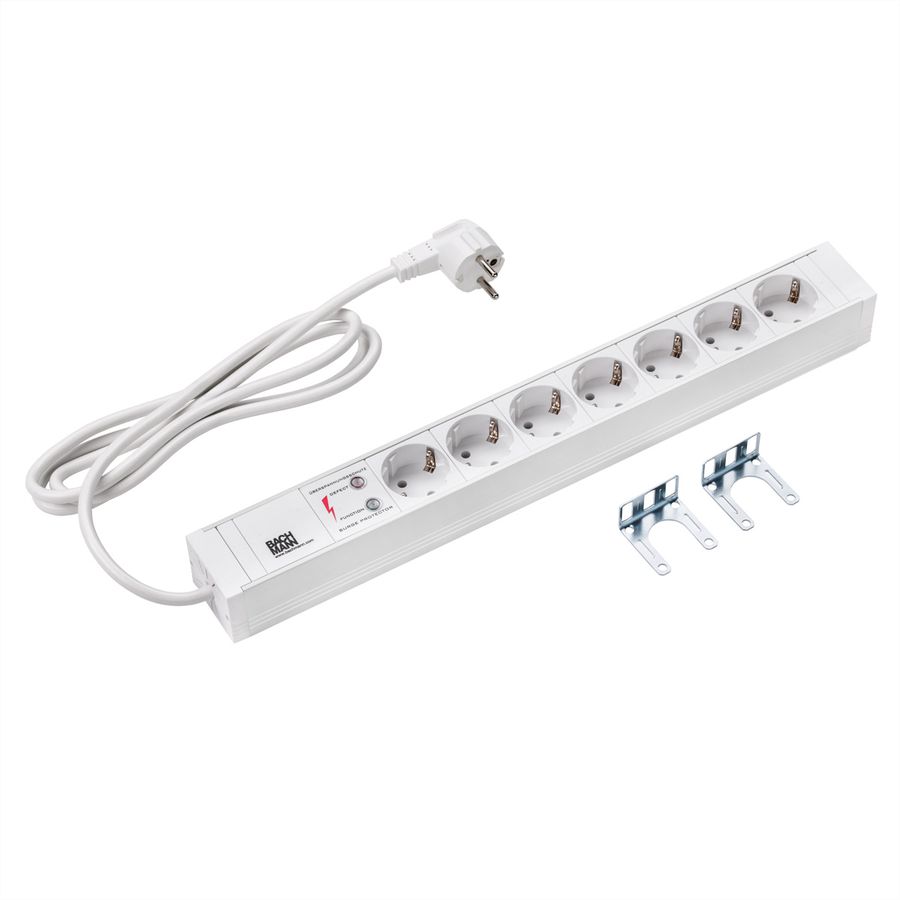 BACHMANN 19" 1,5HE 7xCEE7/3 ws 1xSPD Strom 2,0m CEE7/7