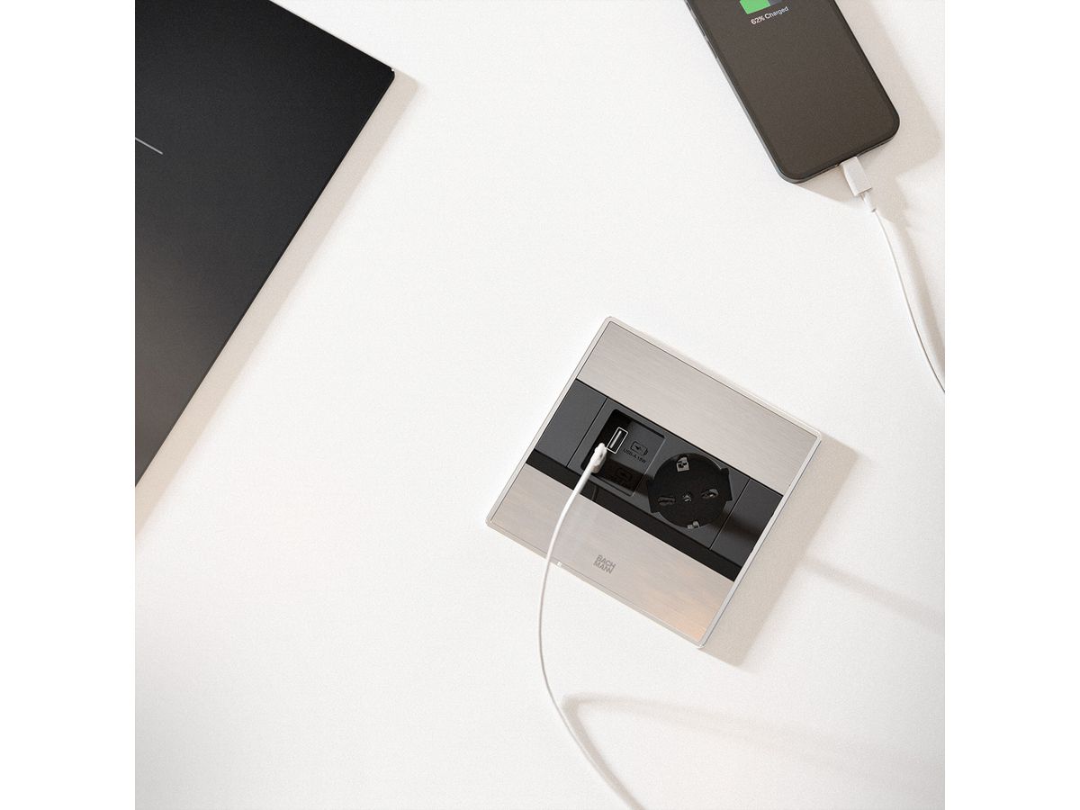 BACHMANN SENSE Edelstahl-Optik 1x P40, 1x USB A/C L=2,0m AEH