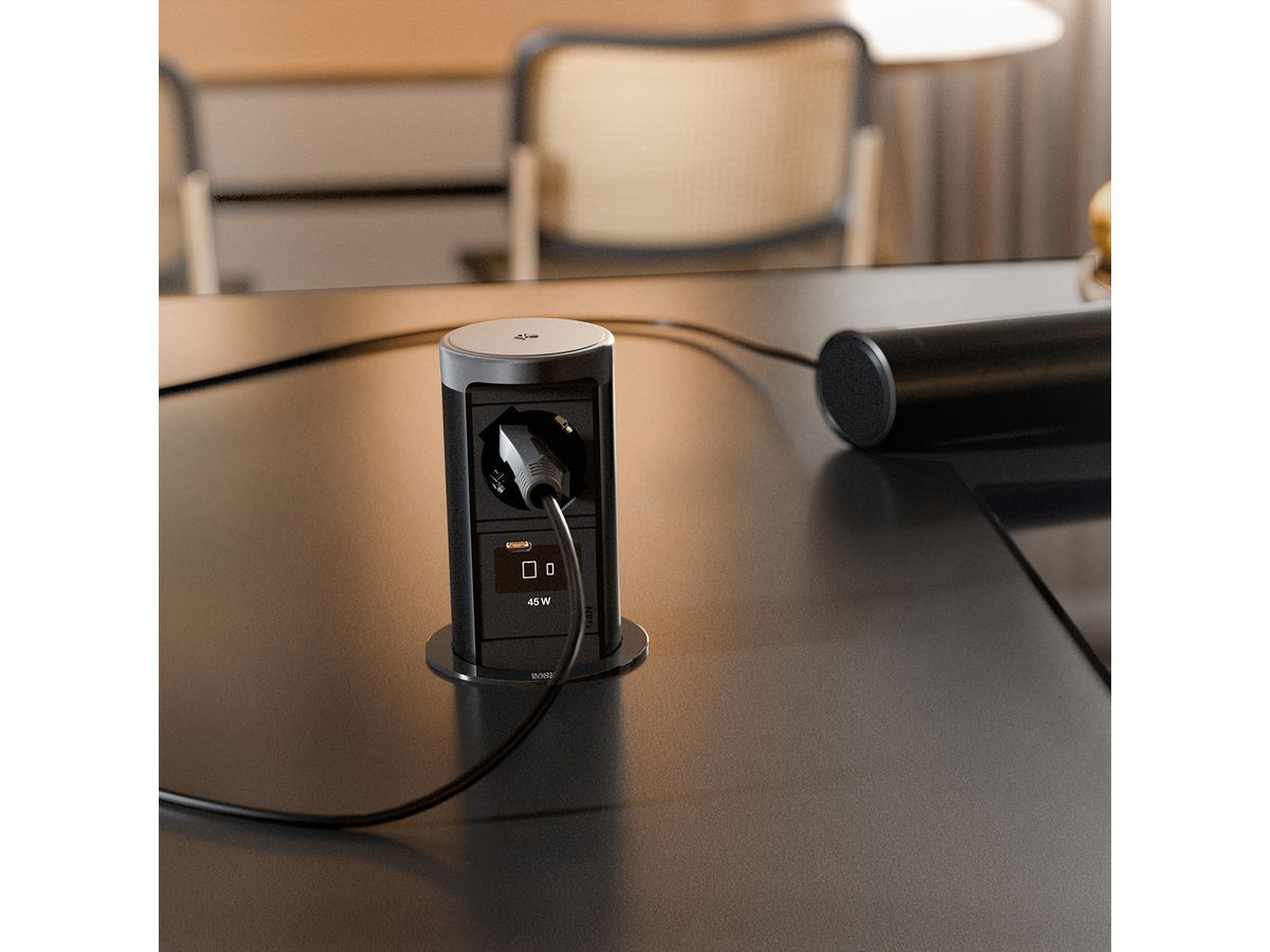 BACHMANN ELEVATOR2 1xP40 1xUSB C, Wireless Charger 15W RAL9005 0,5m ISV