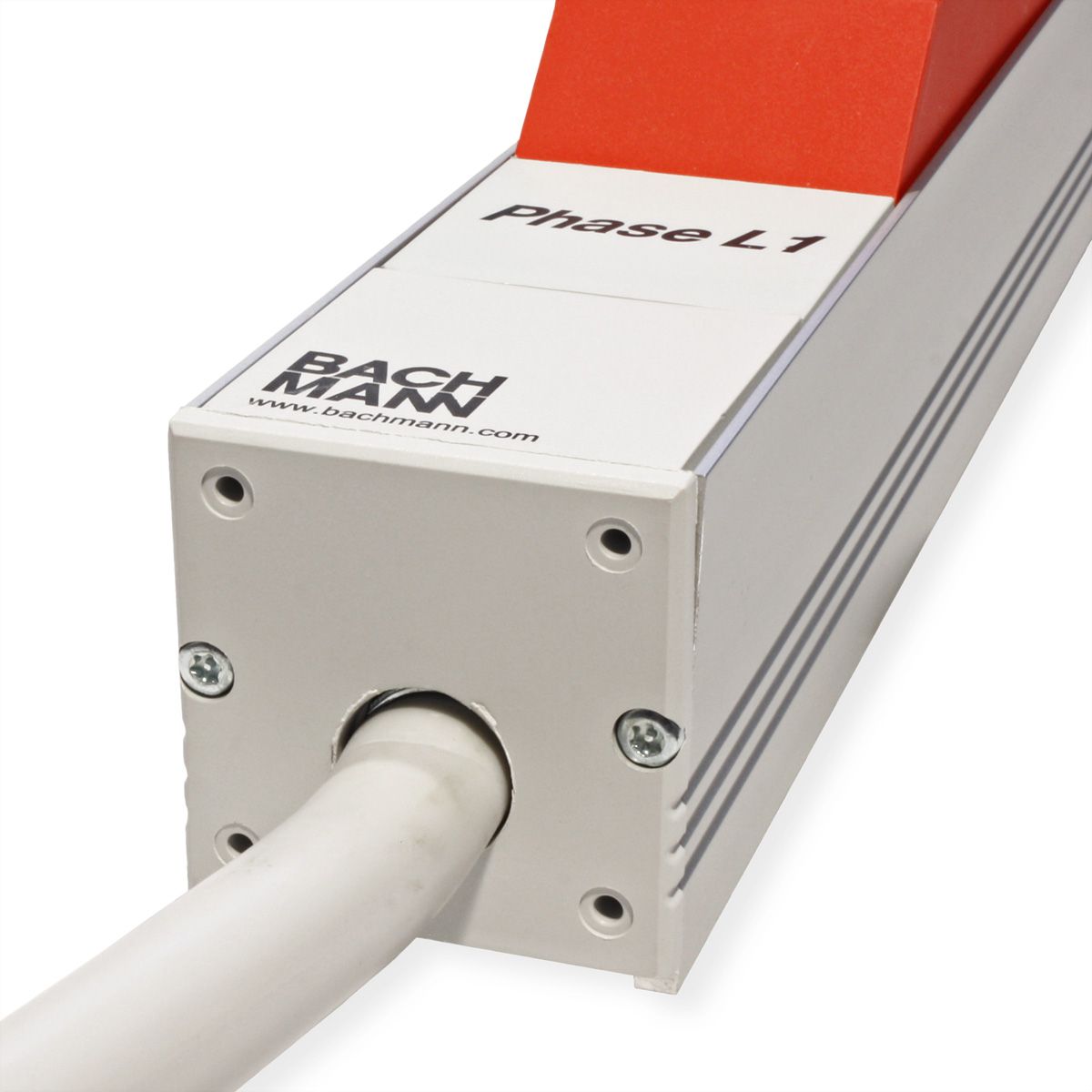BACHMANN IT PDU ALU 1HE 36x C13 6x Leitungsschutzschalter CEE 3x32A rot