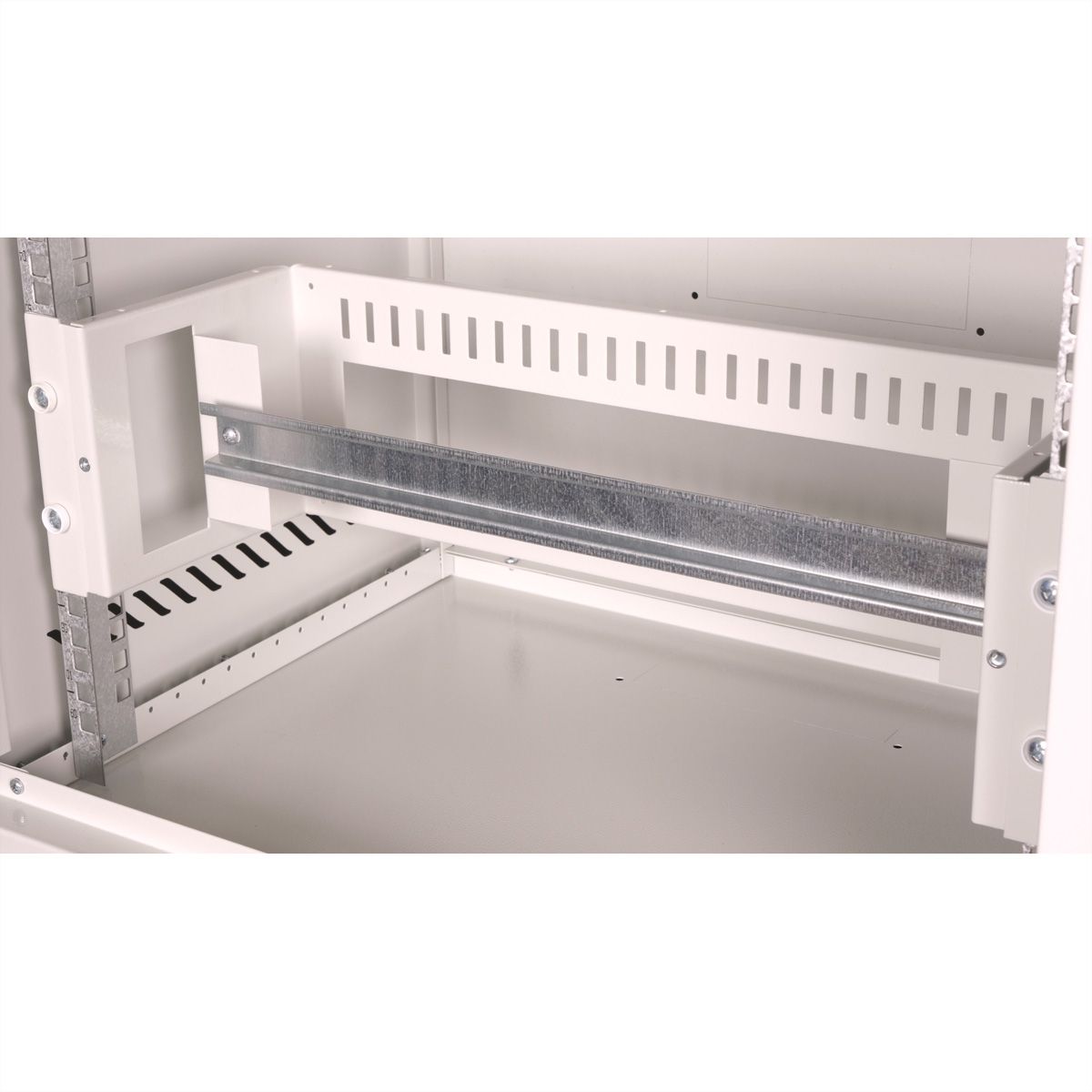ROLINE 19-Zoll Hutschienenträger 3 HE, 133x482x123 HxBxT