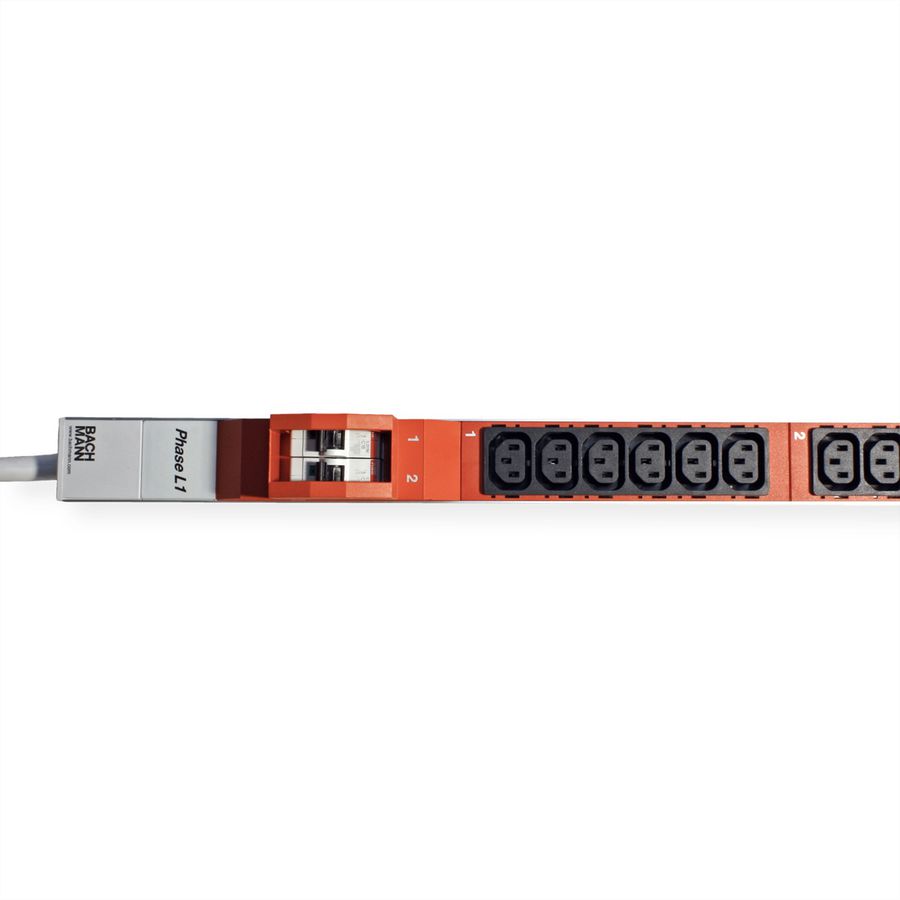 BACHMANN IT PDU ALU 1HE 36x C13 6x Leitungsschutzschalter CEE 3x32A rot
