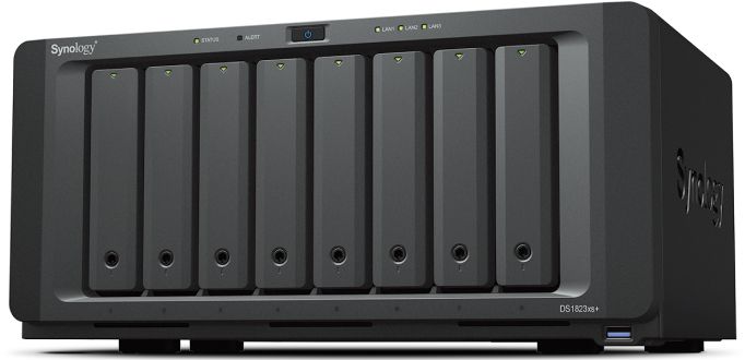 Synology DiskStation DS1823XS+ NAS & Speicherserver Tower AMD Ryzen V1780B 8 GB DDR4 DiskStation Manager Schwarz