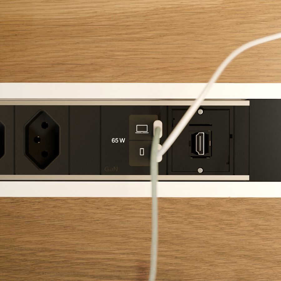 BACHMANN POWER FRAME ALU 2xT13 1xABD, 1xUSB C/C 65W Charger