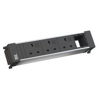 BACHMANN POWER FRAME 3xUK 3,15A 1xCM, 0,2m GST18 United Kingdom