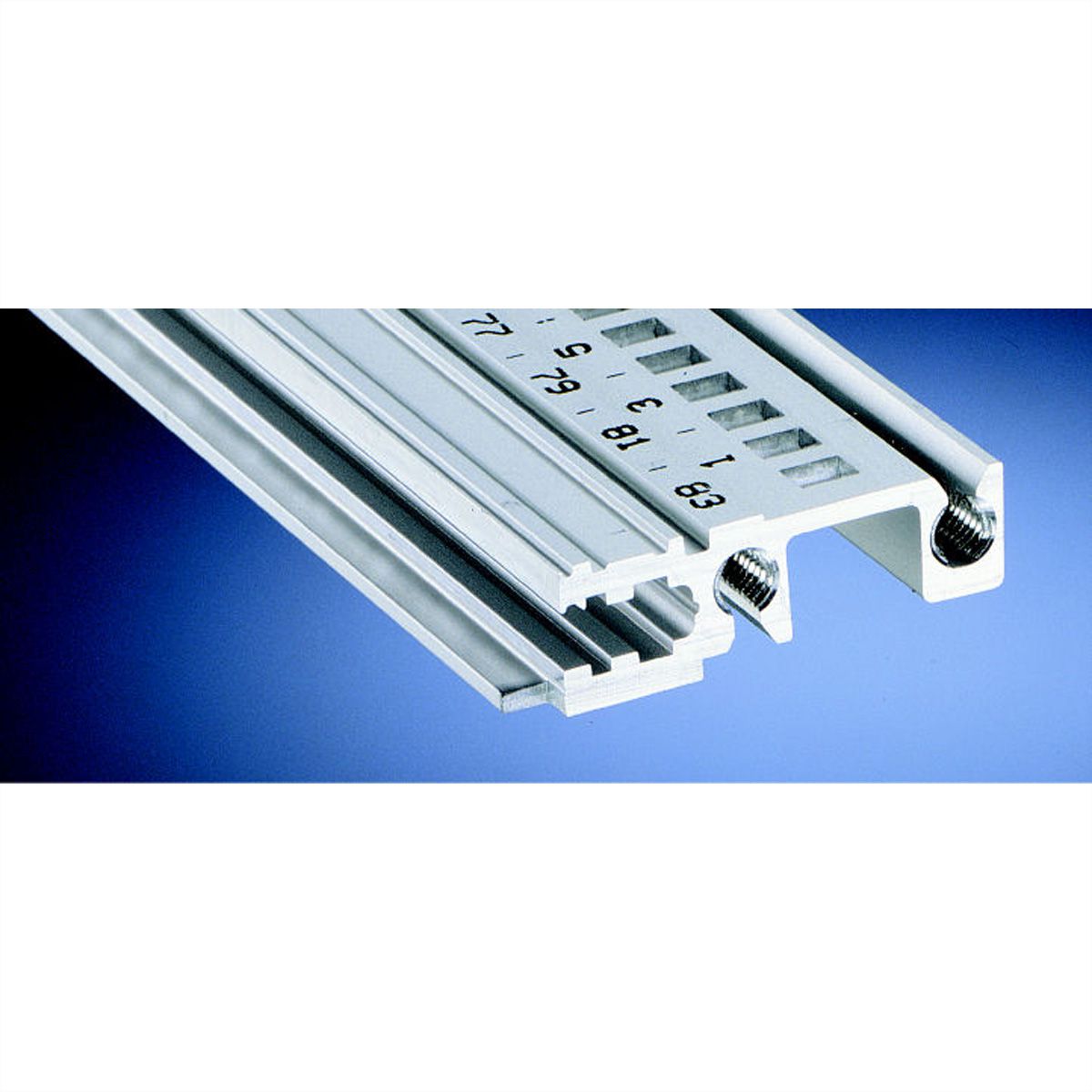 SCHROFF Typ H-KD stabil, kurzes Dach - MODULSCH. VORNE 1MT H KD