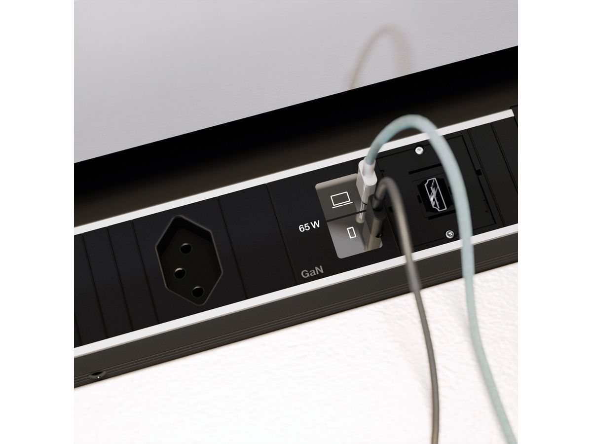 BACHMANN CONFERENCEF M 1xCH 0°, 1xUSB C/C 65W 1xCM