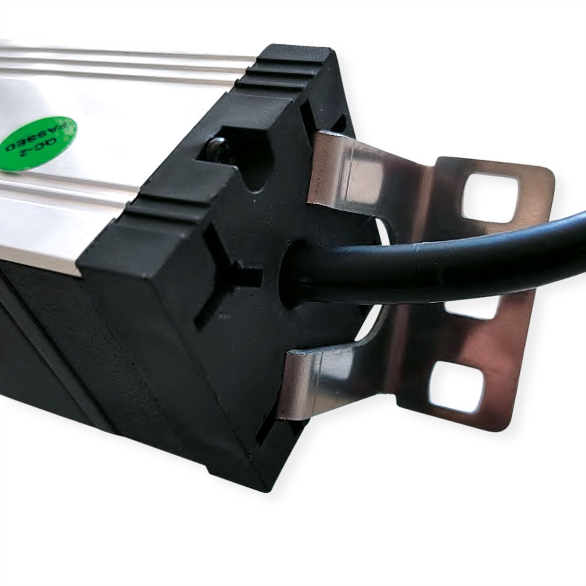 VALUE 19-Zoll-Steckdosenleiste 7fach mit Überlastschutz, 1 HE, Schutzkontakt-Stecker, 1,8 m