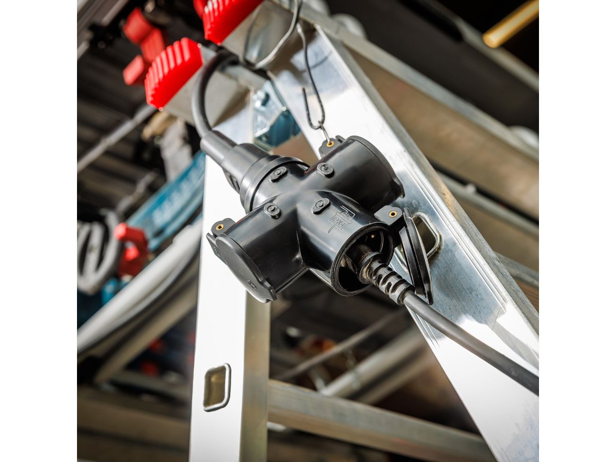 BACHMANN Vollgummi-Schutzkontakt, 3x Kupplung schwarz montierbar