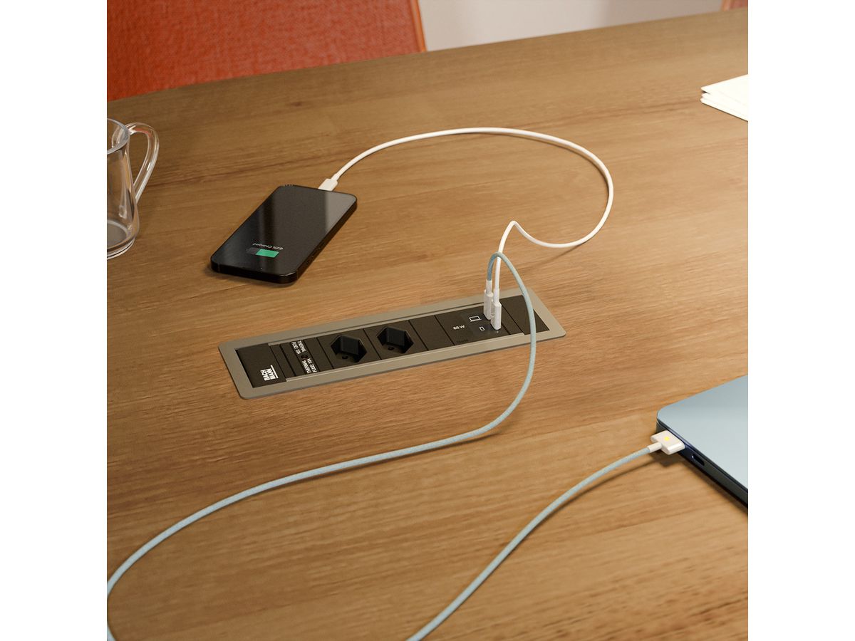 BACHMANN POWER FRAME S 2xCH 0°, 1xUSB C/C 65W L=0,2m