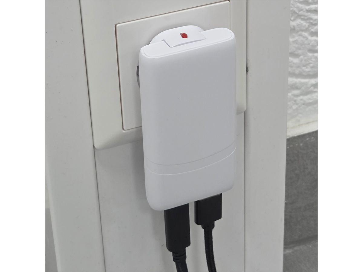 VALUE USB Charger mit Euro-/US-Stecker, 2 Ports Typ A+C, 65W
