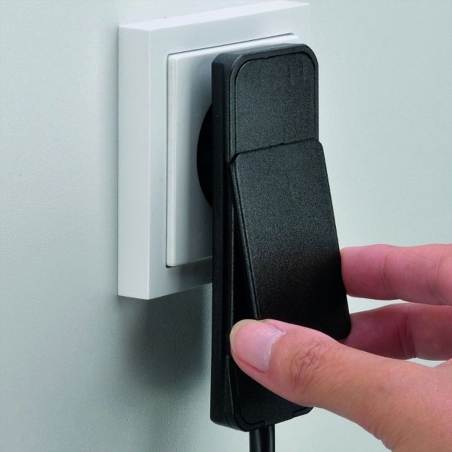 BACHMANN SmartPlug Flachstecker, mit 3x Schutzkontakt Steckdosenleiste, schwarz, 1,6 m