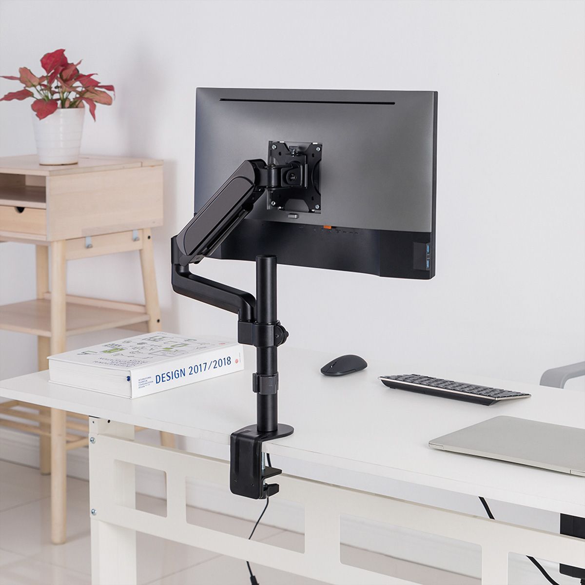 VALUE LCD-Arm Trägerstange, 4 Gelenke, Tischmontage, 17-32 Zoll, bis 9 kg