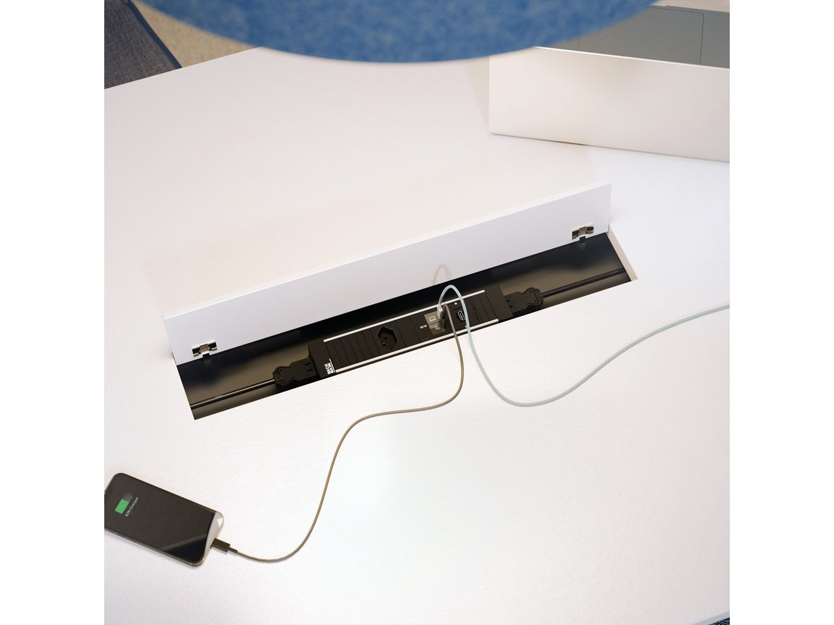 BACHMANN CONFERENCEF M 1xCH 0°, 1xUSB C/C 65W 1xCM