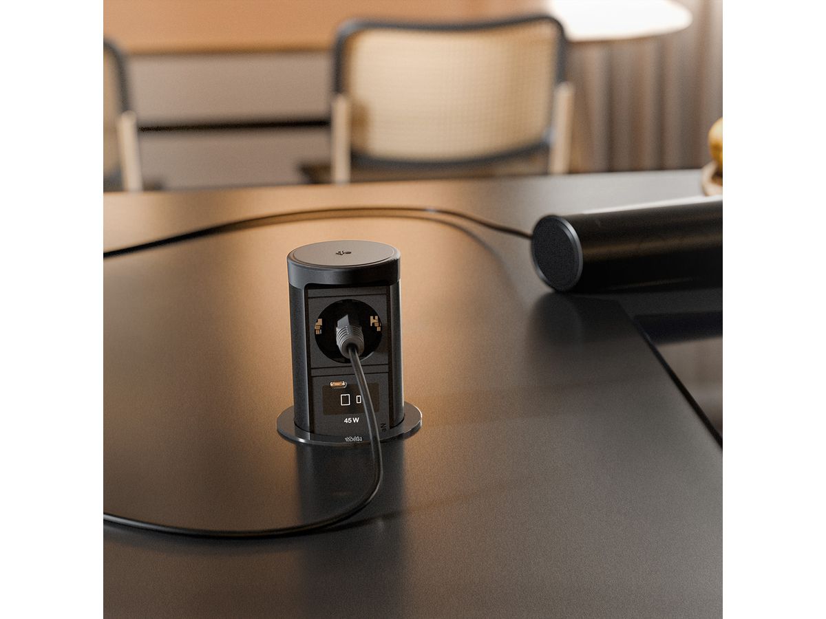 BACHMANN ELEVATOR2 1xCEE7/3 1xUSB C/C45W, Wireless Charger 15W RAL9005 0,5m IS