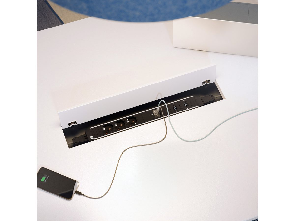 BACHMANN CONFERENCEF XL 3xP40, 1xUSB C/C 100W 2xCM