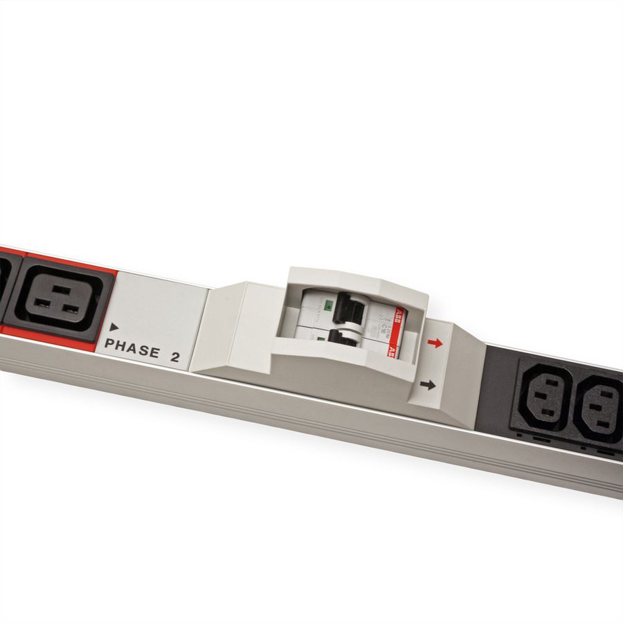 BACHMANN IT PDU ALU 1HE 24xC13 6xC19 3x2LS CEE 3x32A rot