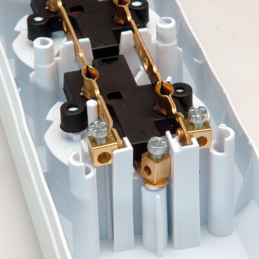 BACHMANN SMART Steckdosenleiste 4xCEE7/3 weiß, ohne Zuleitung