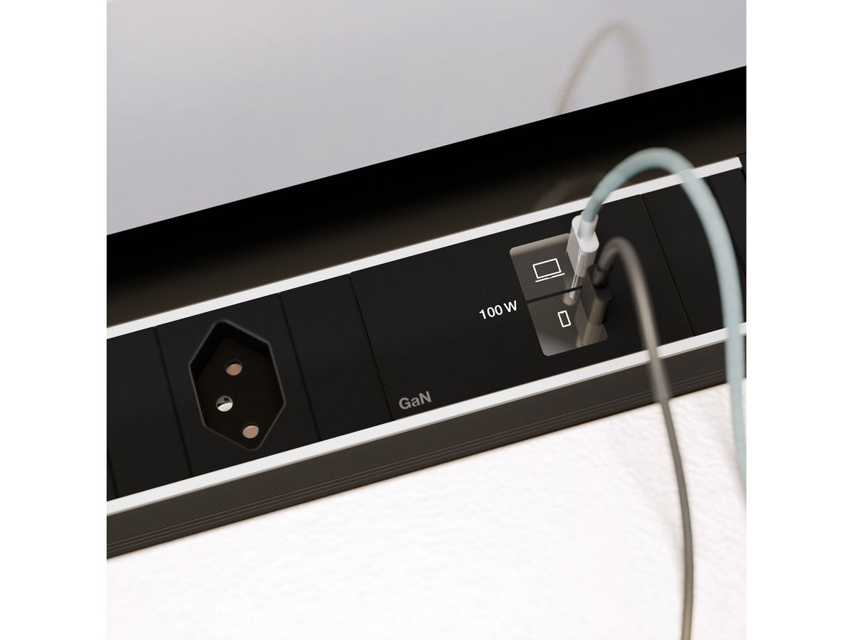 BACHMANN CONFERENCEF M 1xCH 0°, 1xUSB C/C 100W