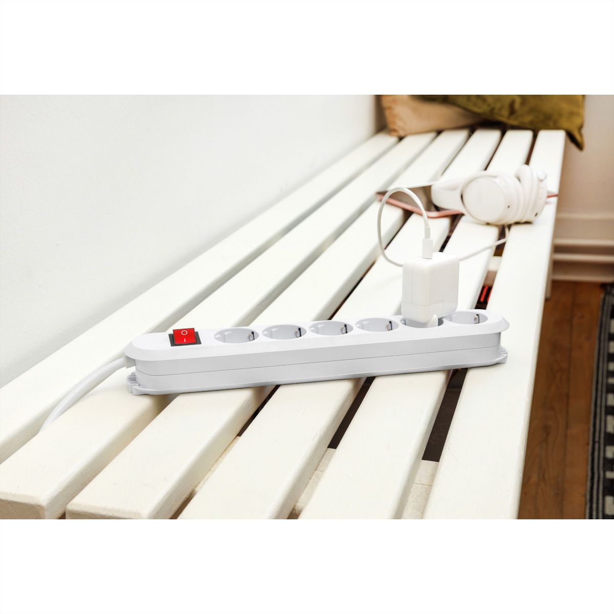 BACHMANN SMART Steckdosenleiste 6x Schutzkontakt, Schalter, weiß, 3 m